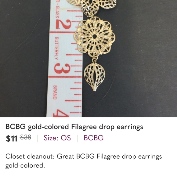 Relisting as a set: BCBG Filagree necklace and earrings gold-colored - Picture 9 of 10